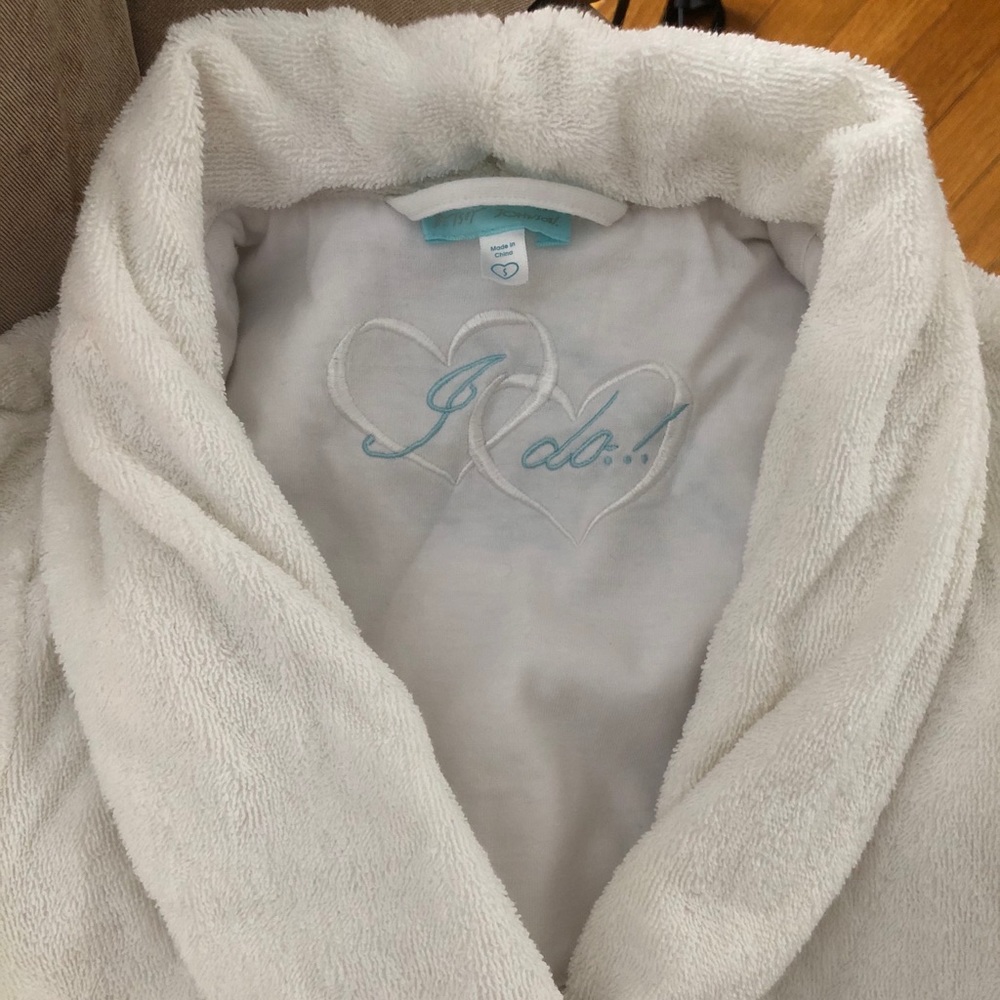 Betsy Johnson bridal robe